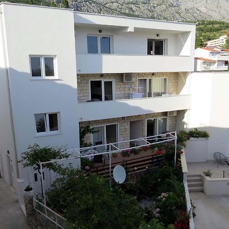 Rooms N&M Baška Voda Eksteriør bilde