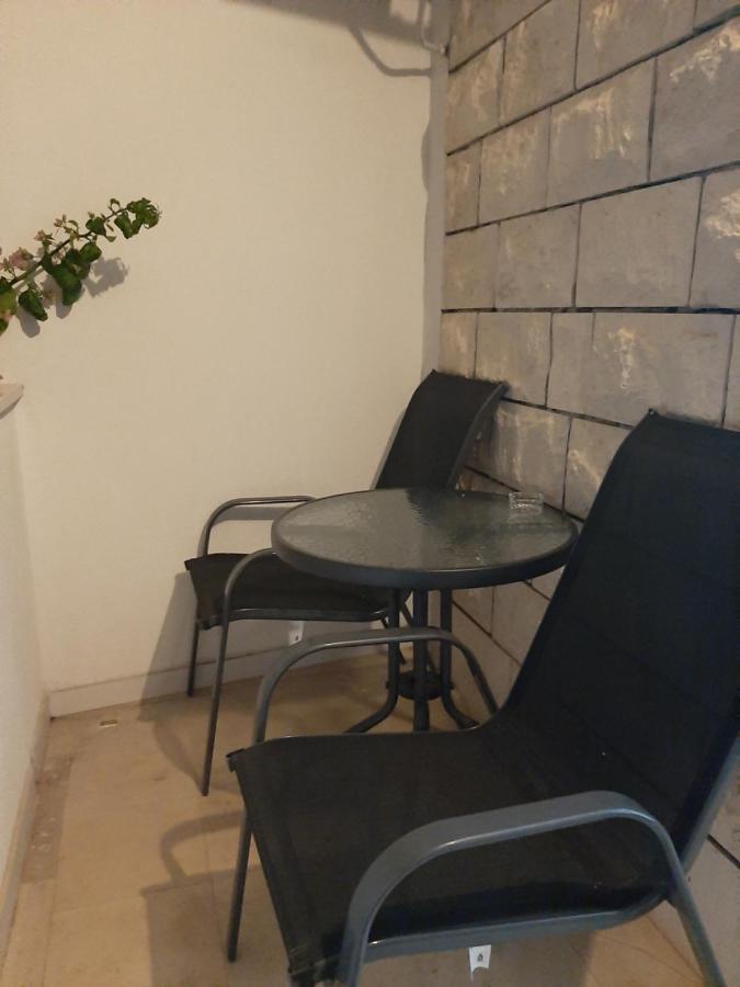 Rooms N&M Baška Voda Eksteriør bilde